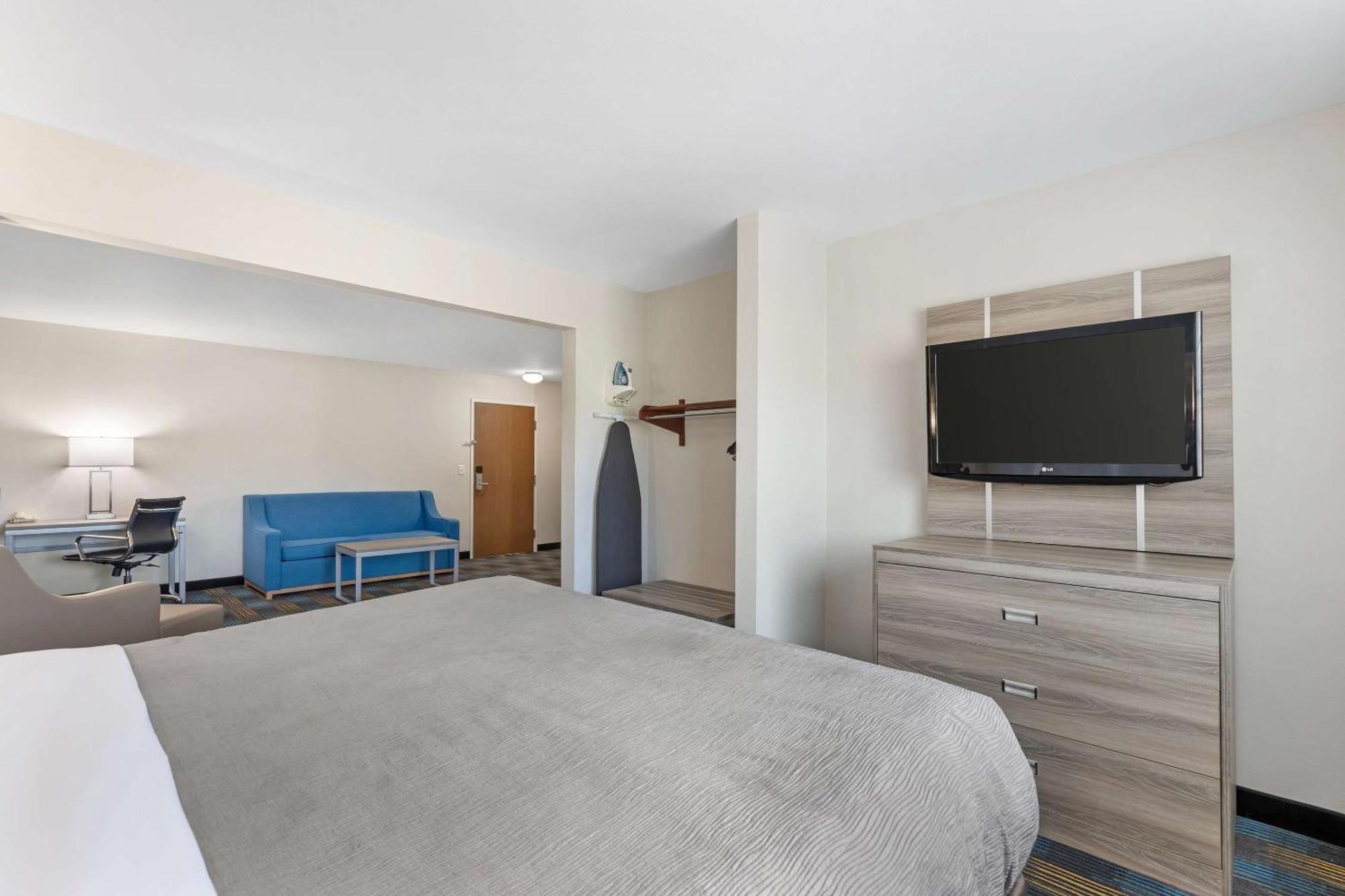 Quality Inn & Suites Fort Madison Near Hwy 61 Eksteriør bilde